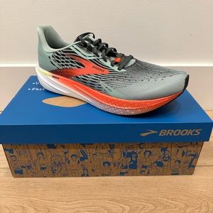 Brooks Hyperion Max Mens Size 12 Grey and Orange Trainer Speed Shoe